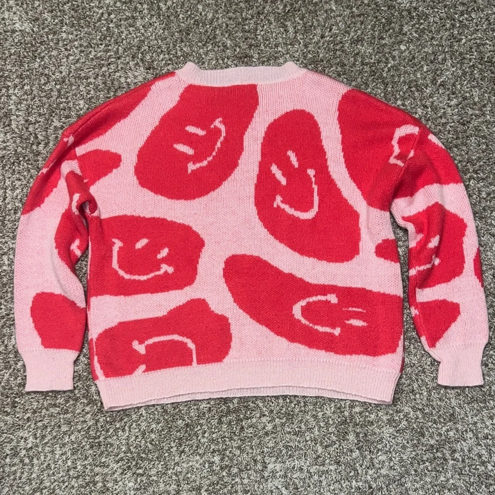 Altar'd State Smiley Brianna Boxy Oversized Pullover Crew Neck Sweater -Medium - Picture 7 of 9